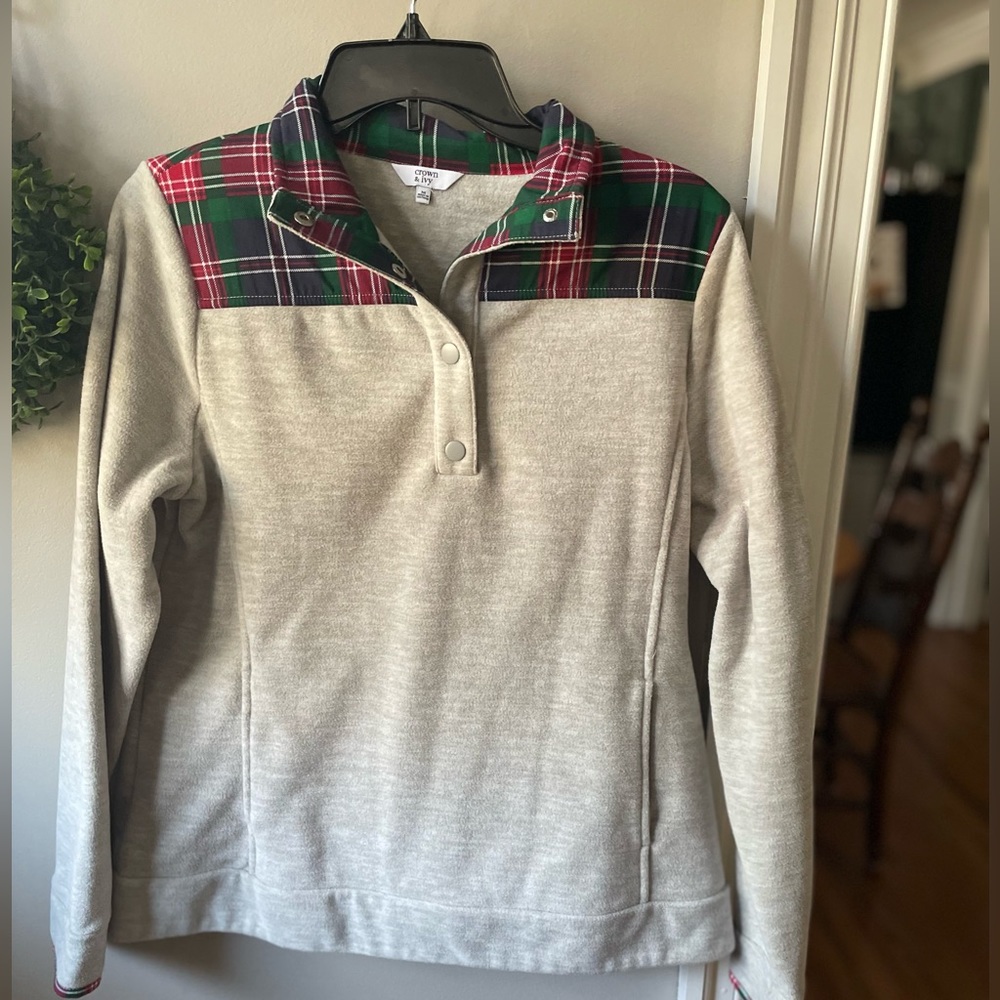 Crown & Ivy Plaid Fleece Pullover
